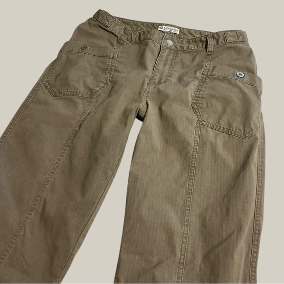 Columbia Pants - Columbia Women's Khaki Straight Leg Pants